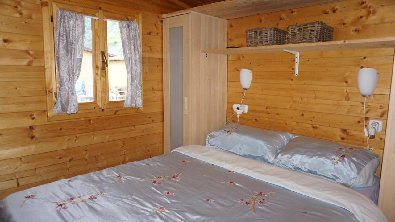 Отель Vakantiehuis Casasdecasper - Camping Italie Порлецца Экстерьер фото